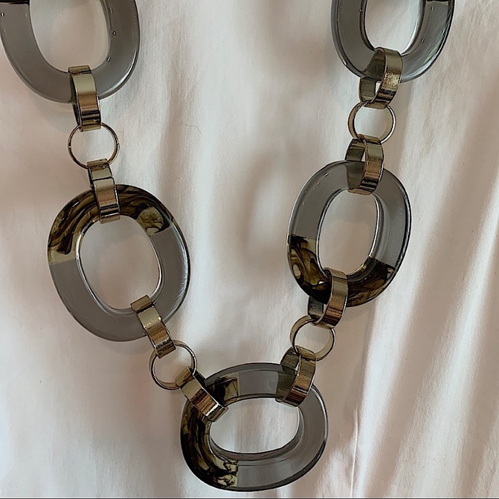 Zenzii Gold resin statement necklace